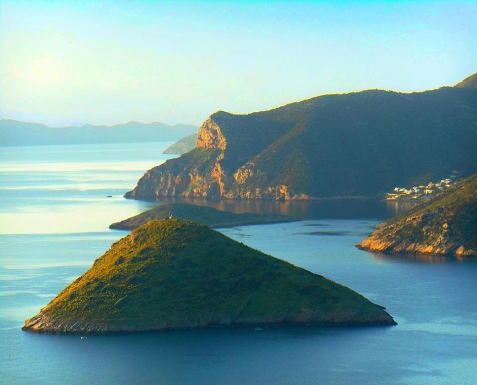 Shinny Corner - Porto Rafti Luaran gambar
